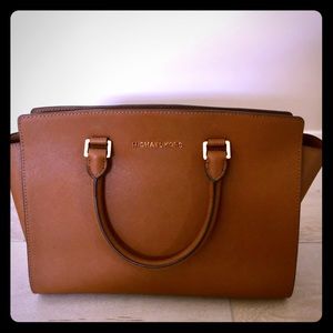 Michael Kors Carmel leather bag